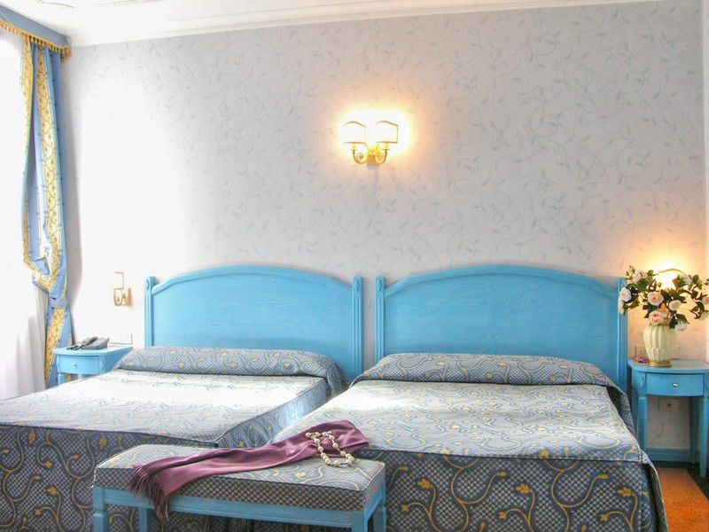 Hotel Giorgi Rome Bagian luar foto